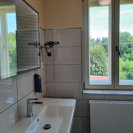 مكان تخييم Seenlandoase Reppist 4*