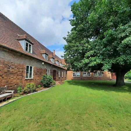 Seenlandoase Reppist Campsite 4*