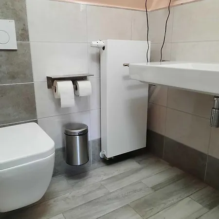 Seenlandoase Reppist مكان تخييم 4*