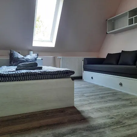 Seenlandoase Reppist مكان تخييم 4*