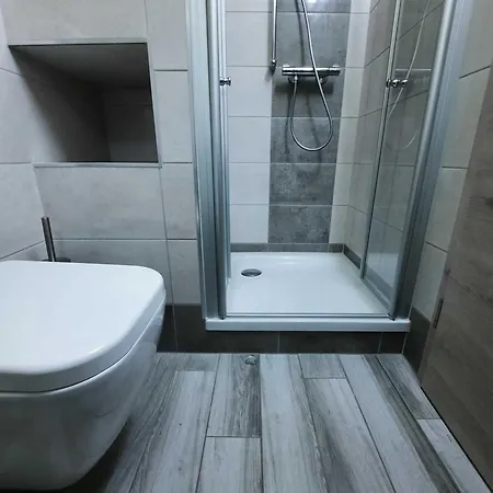 Seenlandoase Reppist مكان تخييم سنفتنبرغ