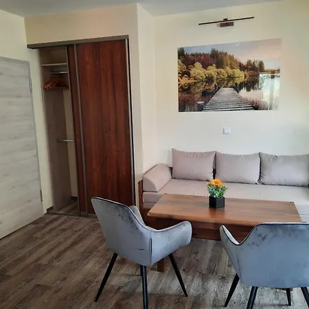 Seenlandoase Reppist Campingplatz 4*