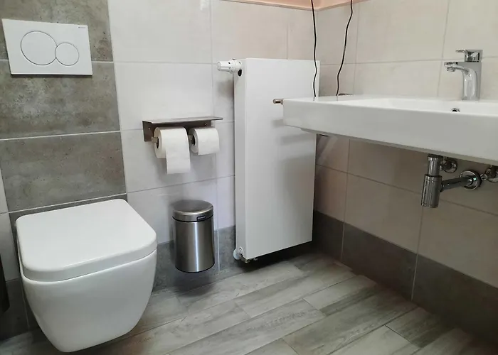 Seenlandoase Reppist Campsite 4*