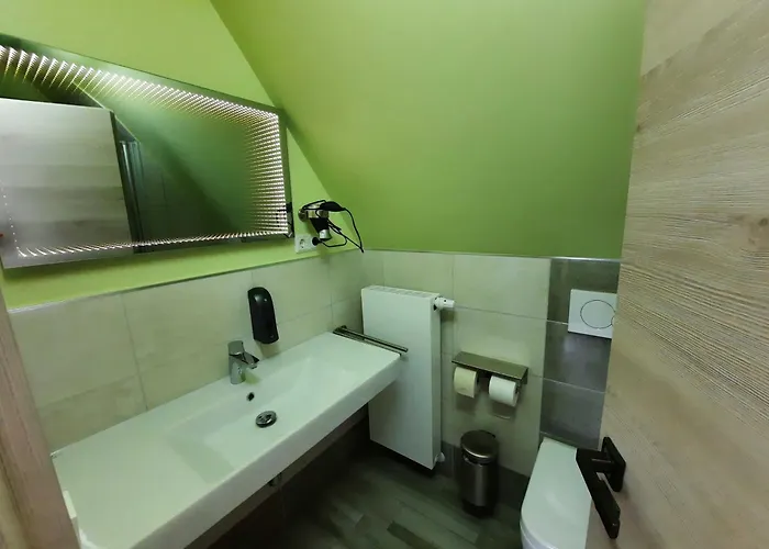 Campsite Seenlandoase Reppist 4*