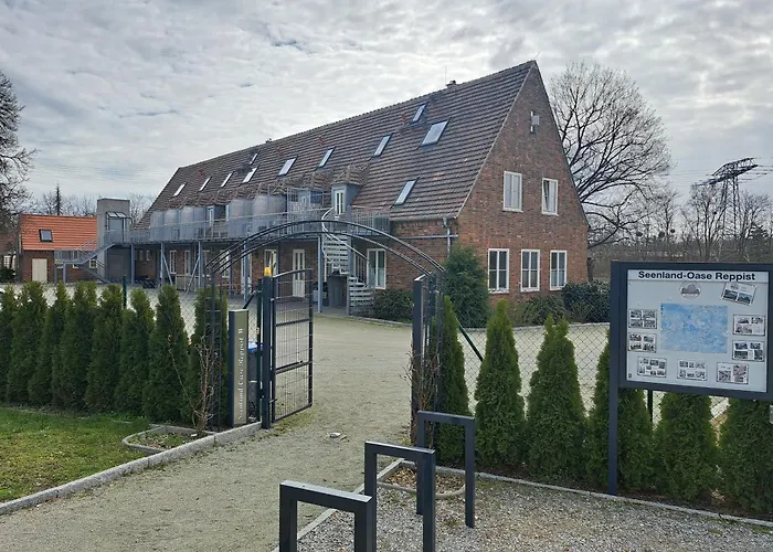 Campsite Seenlandoase Reppist 4*