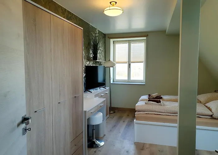 Seenlandoase Reppist Campsite 4*